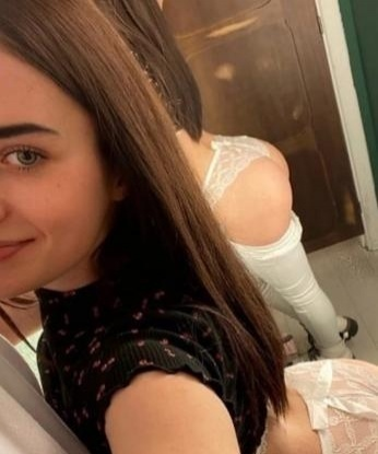 У меня есть все, чтобы сделать твои фантазии реальностью 😘 Сладкие губки, пышная грудь, изгибы твоей мечты - все это ждет тебя. Позволь мне окунуться в мир наслаждения и раскрыть все тайны страсти. У меня есть широкий выбор услуг, которые я могу предложить тебе. Самые горячие эмоции, приятные разговоры, умение слушать и понимать - вот то, что я могу предложить тебе в Москве. Отзывы моих клиентов говорят сами за себя, и ты не останешься равнодушным. Фото проверено и соответствуют реальности. Я жду тебя, чтобы устроить загадочное свидание, которое никогда не забудешь. 💋 Василиса